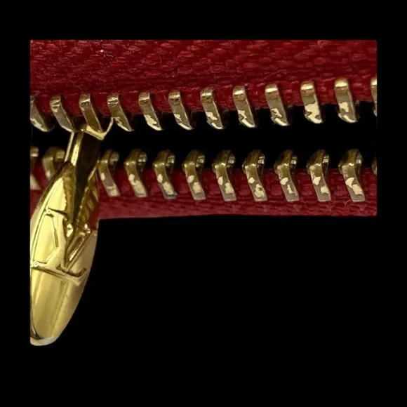 Louis VUITTON Vernis Red Zippy Zip Around Wallet. Vintage. - Picture 9 of 9